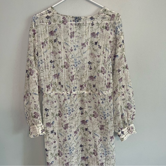 Express Floral Maxi Duster Shimmer Details Drawstring Metallic Beach Sz M boho - Picture 14 of 15